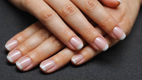 Comment traiter les infections liées aux ongles en gel ?